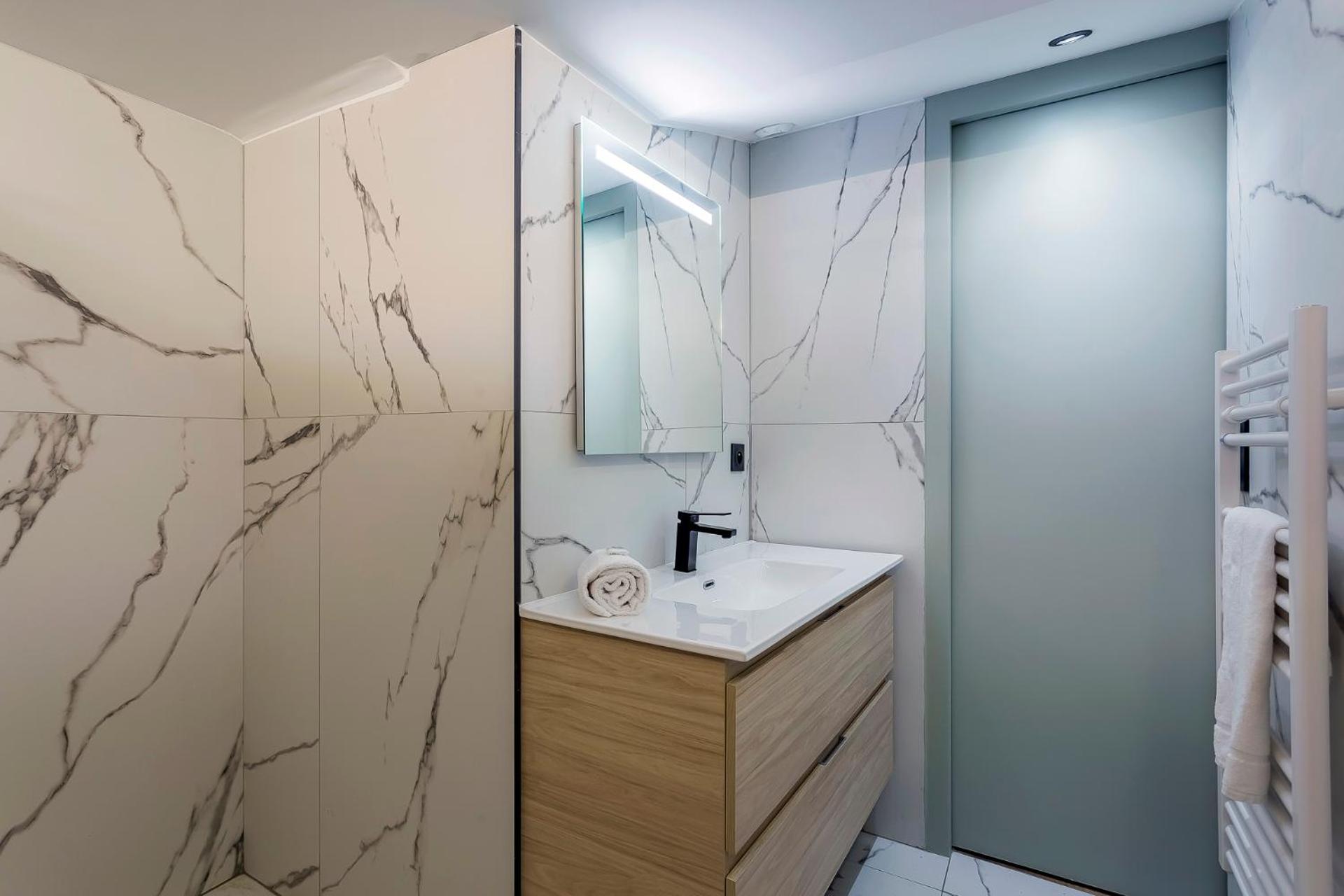 Suite Romantique Balneo Centre Lyon Exterior photo